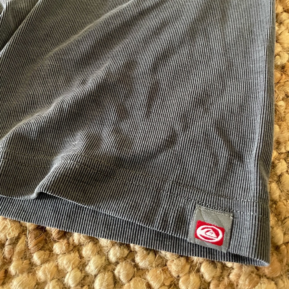 Quicksilver quarter button down. - Picture 3 of 5